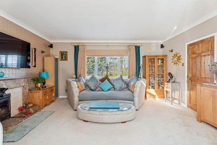 5 Bedroom Detached House For Sale In Meeting Lane, Litlington, Royston, SG8