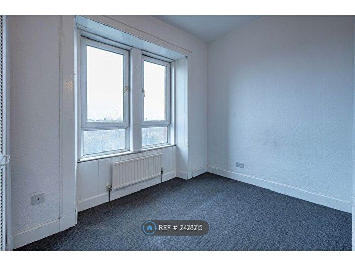 3 Bedroom Flat To Rent In Cambuslang Road, Rutherglen, Glasgow, G73