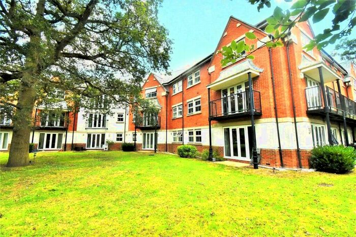 2 Bedroom Apartment To Rent In Rossby, Shinfield, Berkshire, RG2