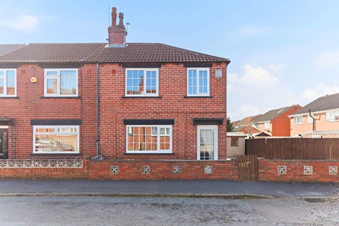 3 Bedroom End Of Terrace House For Sale In Nansen Street, Bramley, LS13