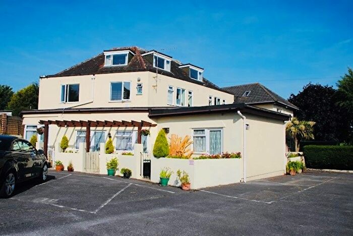 1 Bedroom Flat To Rent In ., Torquay, TQ1