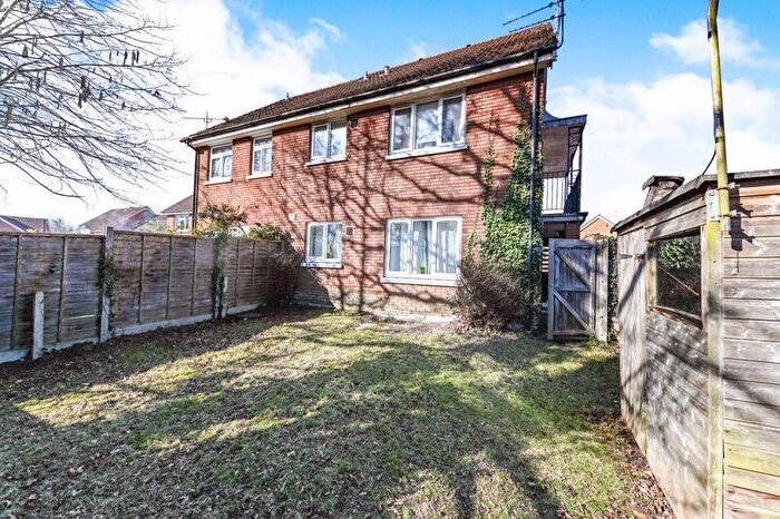 Studio To Rent In Juliet Court, Waterlooville, PO7