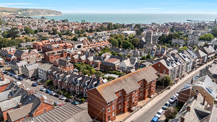 2 Bedroom Flat For Sale In Sandringham Court, Swanage, BH19 - Photo 3