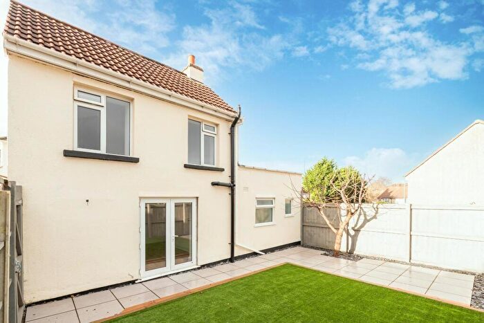 3 Bedroom Detached House For Sale In Alexandra, Staple Hill, BS16