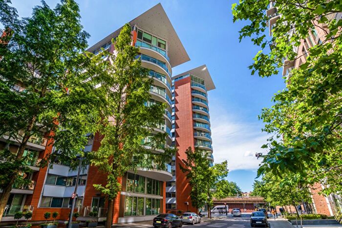6 Bedroom Flat For Sale In Hermitage Street, London, W2