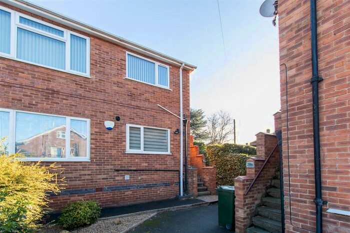 2 Bedroom Maisonette To Rent In Smithy Crescent, Arnold, Nottingham, NG5