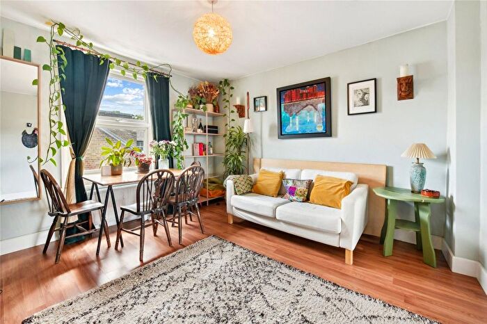 2 Bedroom Flat For Sale In Killyon Terrace, South Lambeth, SW8