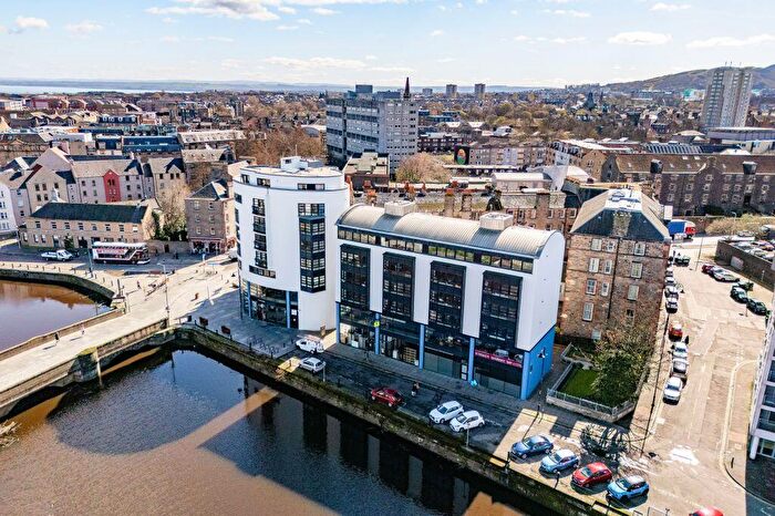 2 Bedroom Flat For Sale In / Shore, Leith, Edinburgh, EH6