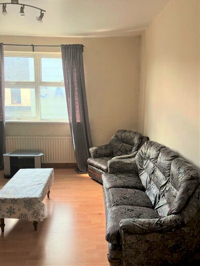 2 Bedroom Maisonette To Rent In Cowbridge Road East, Cardiff(City), CF11