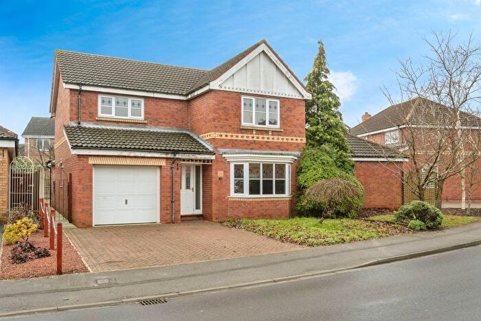 4 Bedroom Detached House For Sale In Tickhill Way, Rossington, Doncaster, DN11