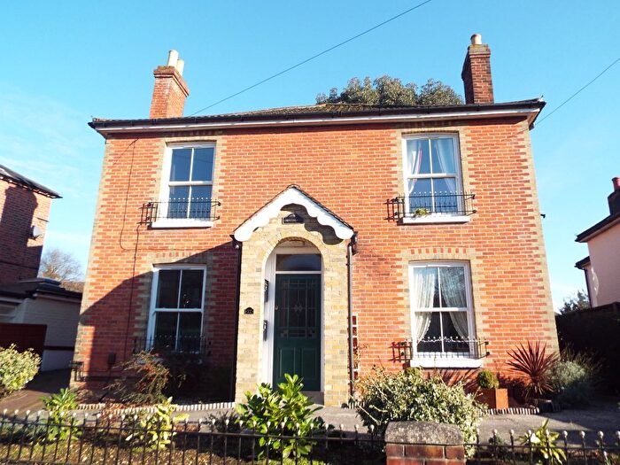 2 Bedroom Flat To Rent In Victoria Road, Southampton, SO31