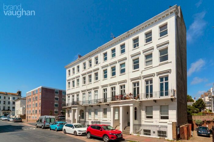 3 Bedroom Flat To Rent In Chesham Road, Brighton, East Sussex, BN2