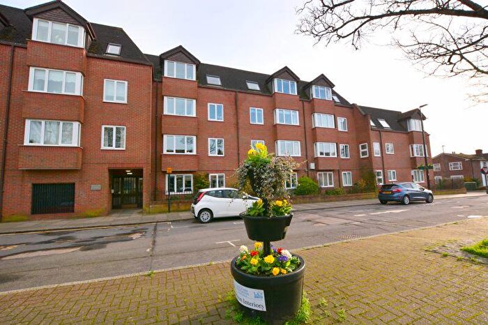1 Bedroom Retirement Property For Sale In Lutyens Lodge, Uxbridge Road, Pinner, HA5