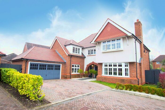 5 Bedroom Detached House To Rent In Featherstone Close, Buckshaw Village, Chorley PR7
