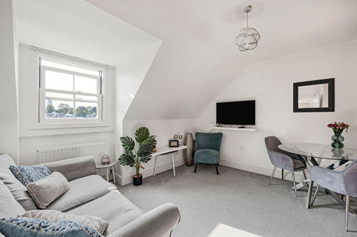 1 Bedroom Apartment For Sale In Ambrose Street, Town Centre, Cheltenham, GL50