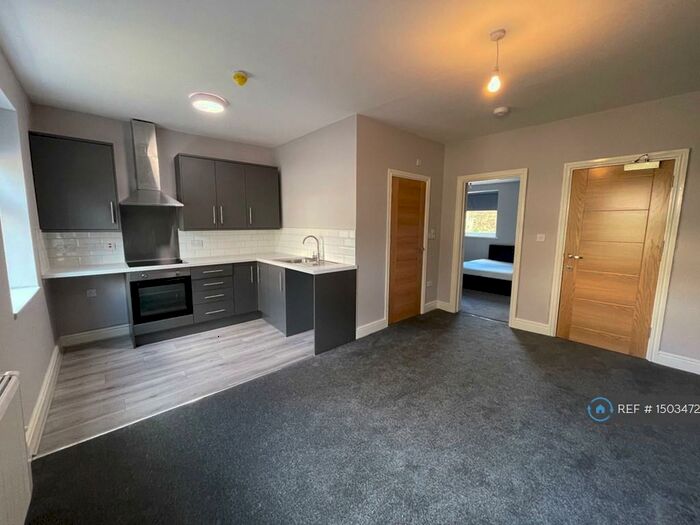 1 Bedroom Flat To Rent In Himley Road, Dudley, DY1