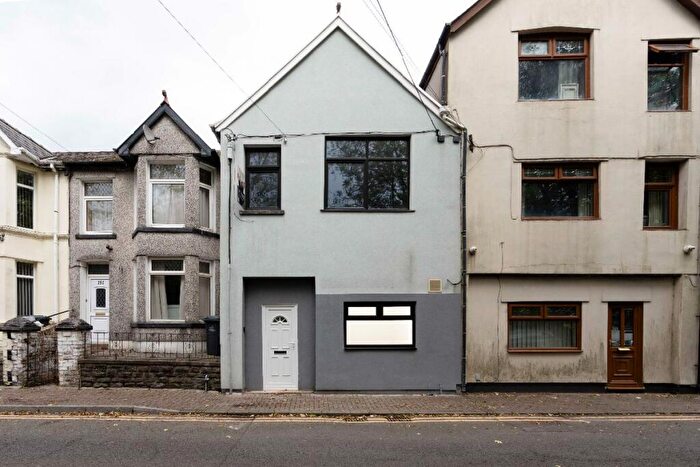 3 Bedroom Terraced House To Rent In Somerset Street, Abertillery, NP13