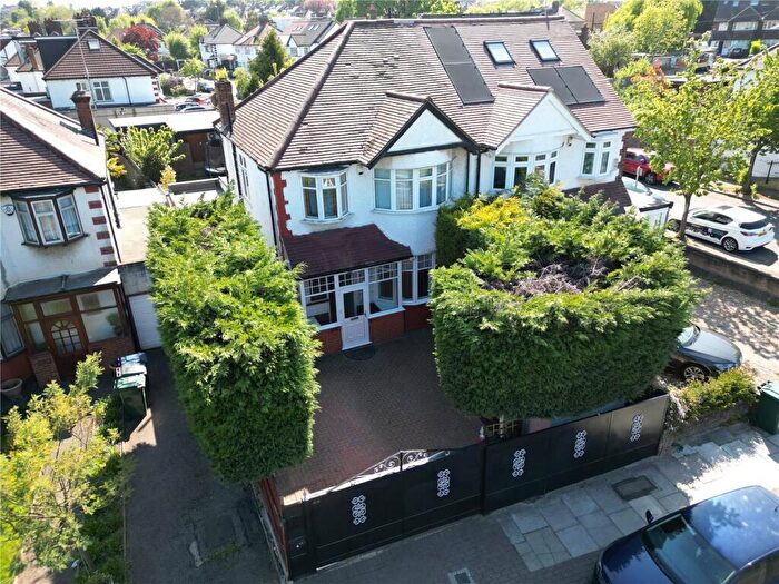 4 Bedroom Semi-Detached House For Sale In Great North Way, Hendon, London, NW4