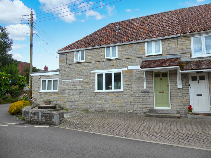 2 Bedroom Semi-Detached House To Rent In Butleigh, BA6