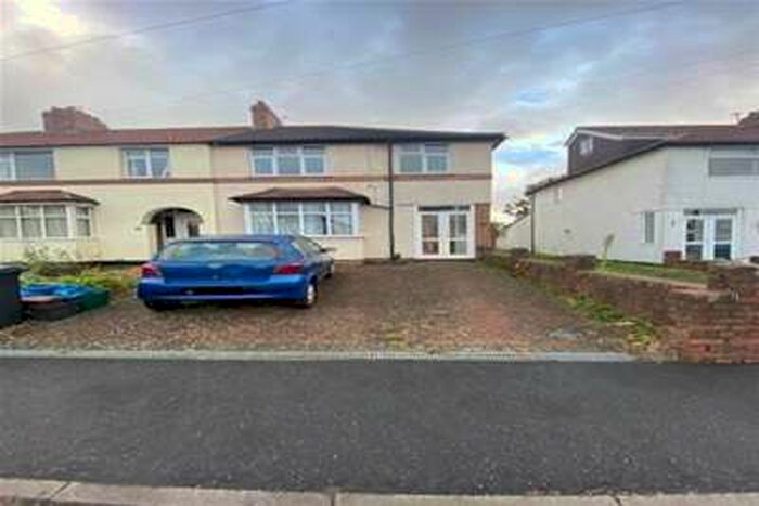 3 Bedroom House To Rent In Longford Avenue, Westbury-on-trym, BS10