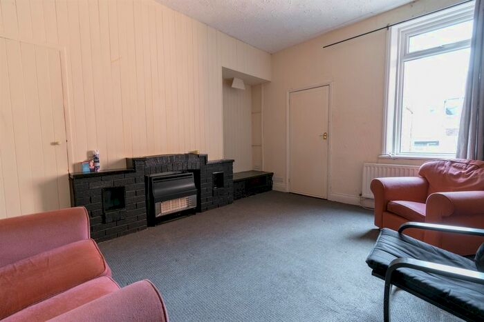 2 Bedroom Flat To Rent In Ladykirk Road, Benwell, Newcastle Upon Tyne, NE4