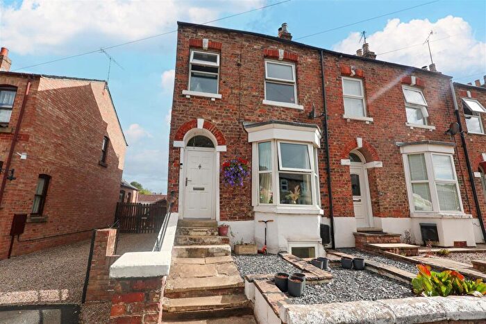 4 Bedroom End Of Terrace House For Sale In Princess Road, Ripon, HG4