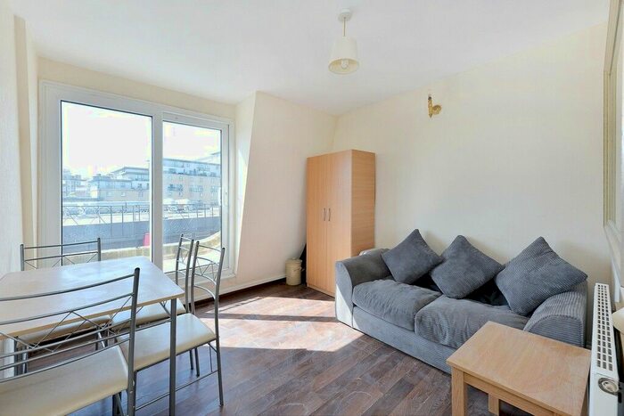 1 Bedroom Flat To Rent In Upper Tachbrook Street, Victoria, SW1V