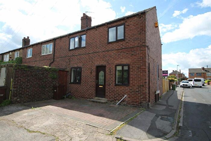 3 Bedroom End Of Terrace House For Sale In Field View Cottages, Featherstone, Pontefract, WF7