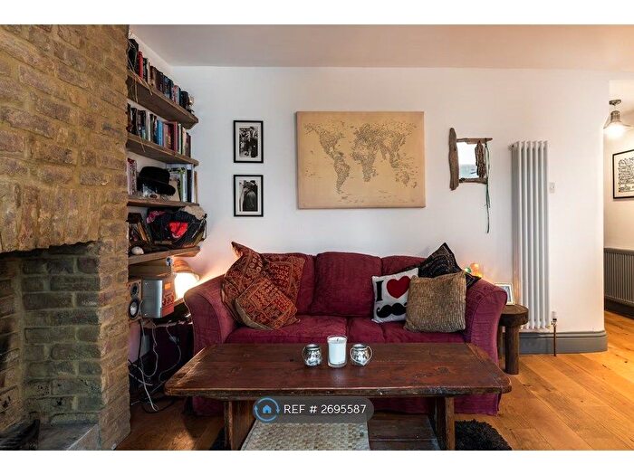 1 Bedroom Flat To Rent In Argyle Road, Brighton, BN1