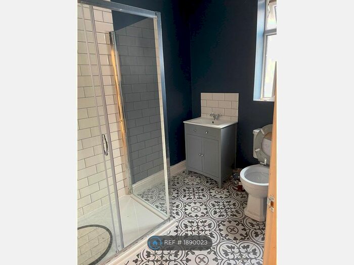 5 Bedroom Terraced House To Rent In Pantygwydr Road, Uplands, Swansea, SA2