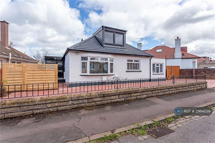 4 Bedroom Bungalow To Rent In Milton Crescent, Edinburgh, EH15