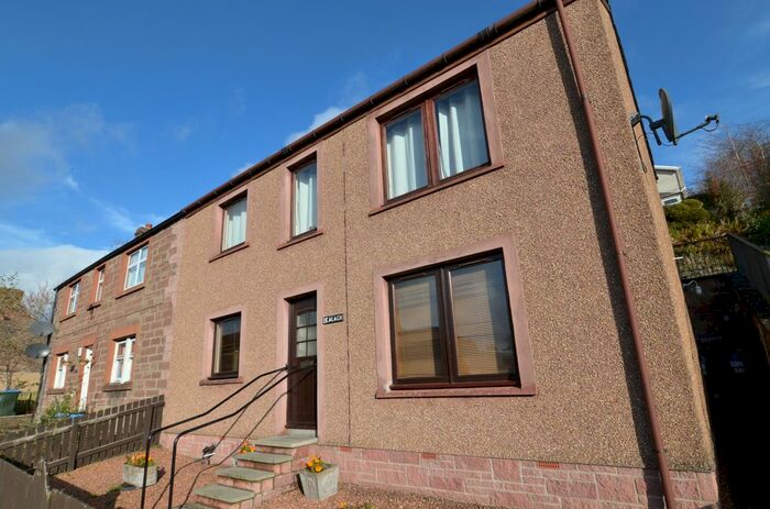 2 Bedroom Flat For Sale In Bealach Main Street, Bankfoot, PH1