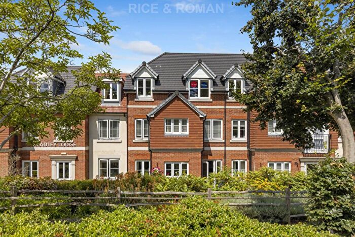 1 Bedroom Retirement Property To Rent In Leatherhead Road, Ashtead, KT21