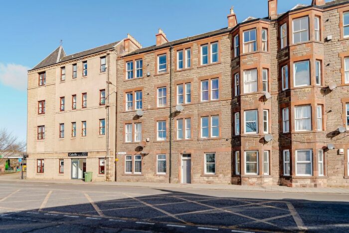2 Bedroom Flat For Sale In A, North High Street, Musselburgh, East Lothian, EH21