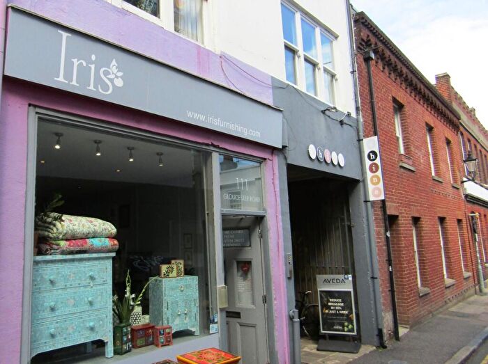 3 Bedroom Flat To Rent In Gloucester Road, Brighton, BN1