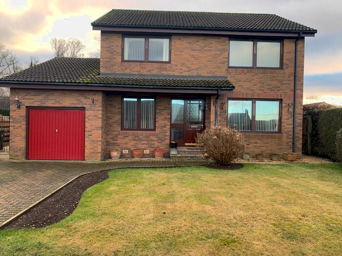 3 Bedroom Detached House For Sale In Hendersyde Park, Kelso, TD5