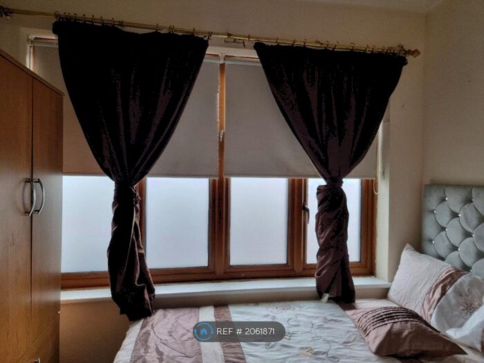 Studio To Rent In Denmark Road, South Norwood, SE25