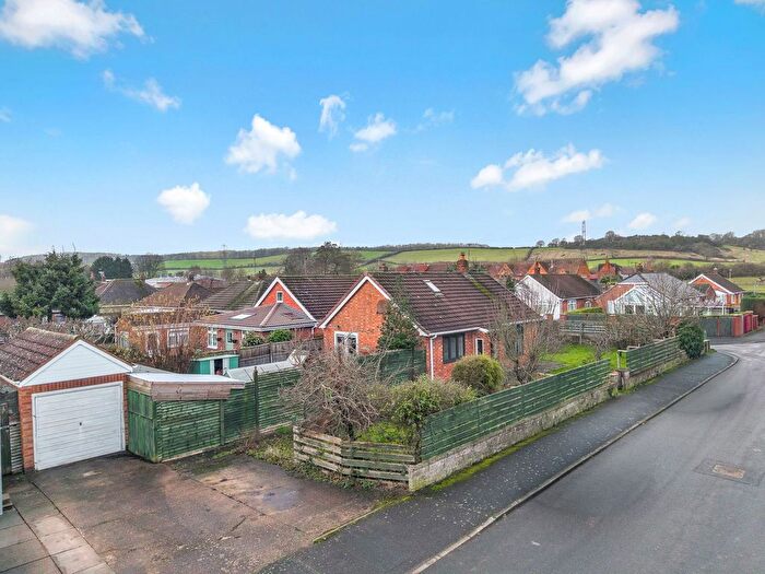 4 Bedroom Bungalow For Sale In Hall Drive, Gotham, Nottingham, Nottinghamshire, NG11