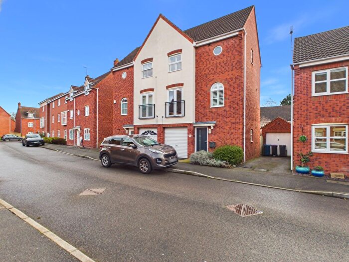 3 Bedroom Town House For Sale In Jewitt Way, Ruddington, Nottingham, NG11