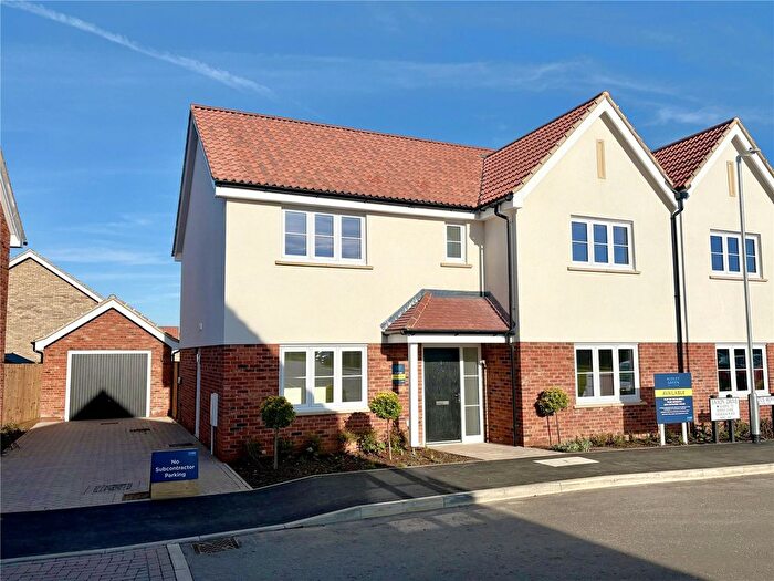 4 Bedroom Semi Detached House For Sale In Audley Green, Great Chesterford, Essex, CB10