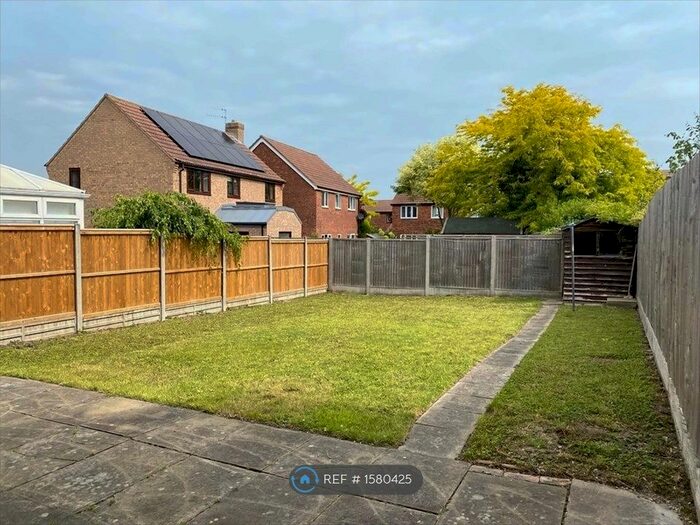 4 Bedroom Detached House To Rent In Coltsfoot Close, Cambridge, CB1