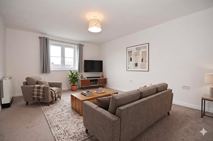 2 Bedroom Apartment For Sale In Lincoln Way, North Wingfield, Chesterfield, S42