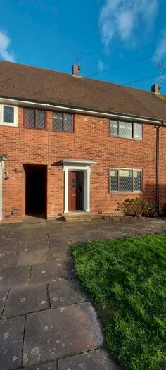4 Bedroom House To Rent In Centenary Road, Canley, CV4