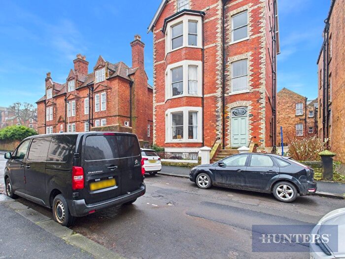 3 Bedroom Flat For Sale In Craven Street, Scarborough, YO11