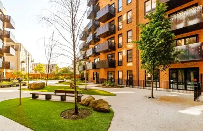 1 Bedroom Flat For Sale In London, W7