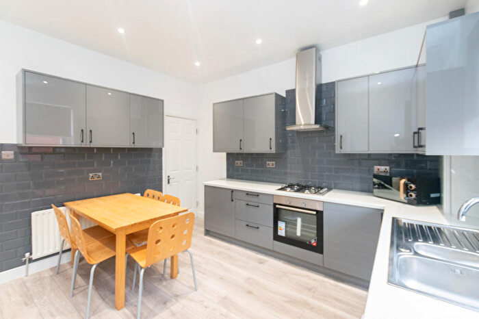4 Bedroom Property To Rent In Robert Street, London, NW1