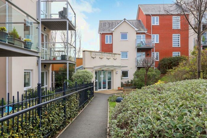1 Bedroom Flat For Sale In Foxes Road, Newport, Isle Of Wight, PO30