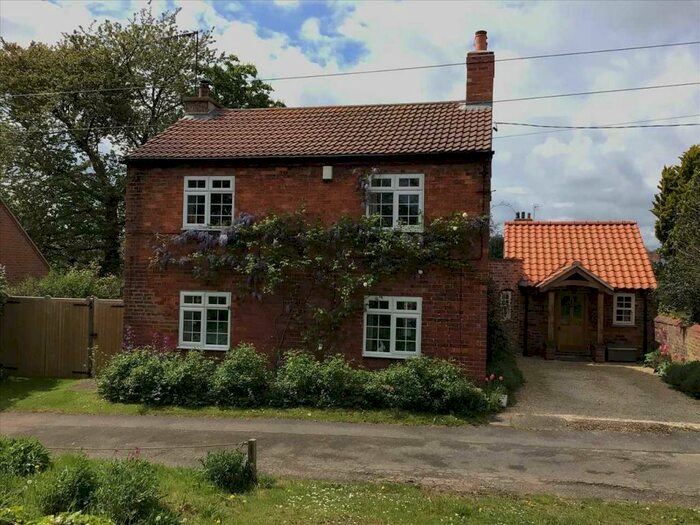 3 Bedroom Cottage For Sale In Church Lane, Carlton Le Moorland, LN5