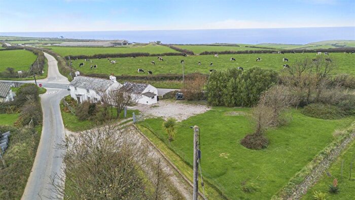 3 Bedroom Detached House For Sale In St.Teath, PL30