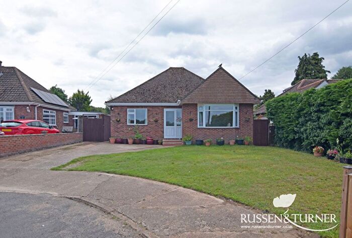 5 Bedroom Bungalow For Sale In Grimston Road, South Wootton, PE30